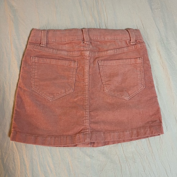 OshKosh B'gosh Coral‎ Button-Front Mini Skirt Size 5 - Picture 4 of 6